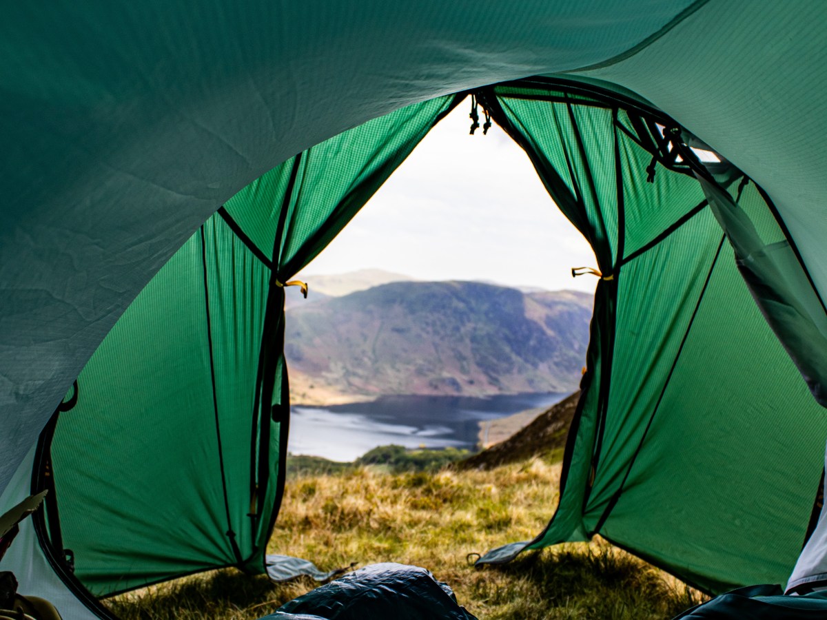 Choosing the Right Sleeping Mat for Wild Camping: A Beginners Guide